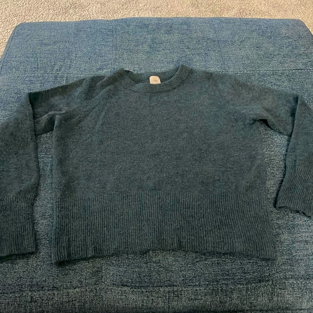 H&M Blue Long Sleeve Sweater